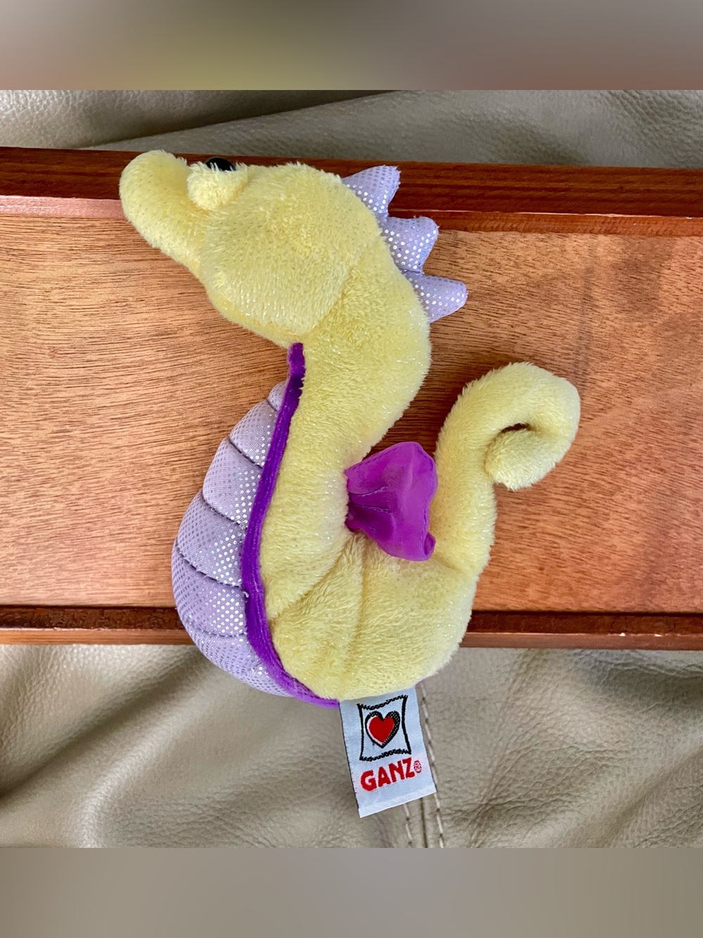 GANZ Webkinz Seahorse-Retired - Lil' Kinz Plush/Stuffed Animal-HS507/HL2265